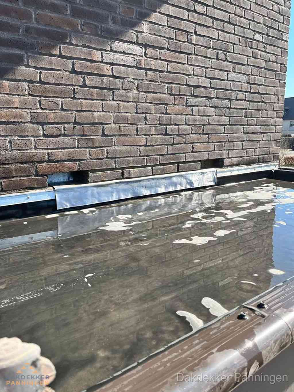 Lekkage Dak Repareren Panningen Lekkage Dak Repareren Panningen